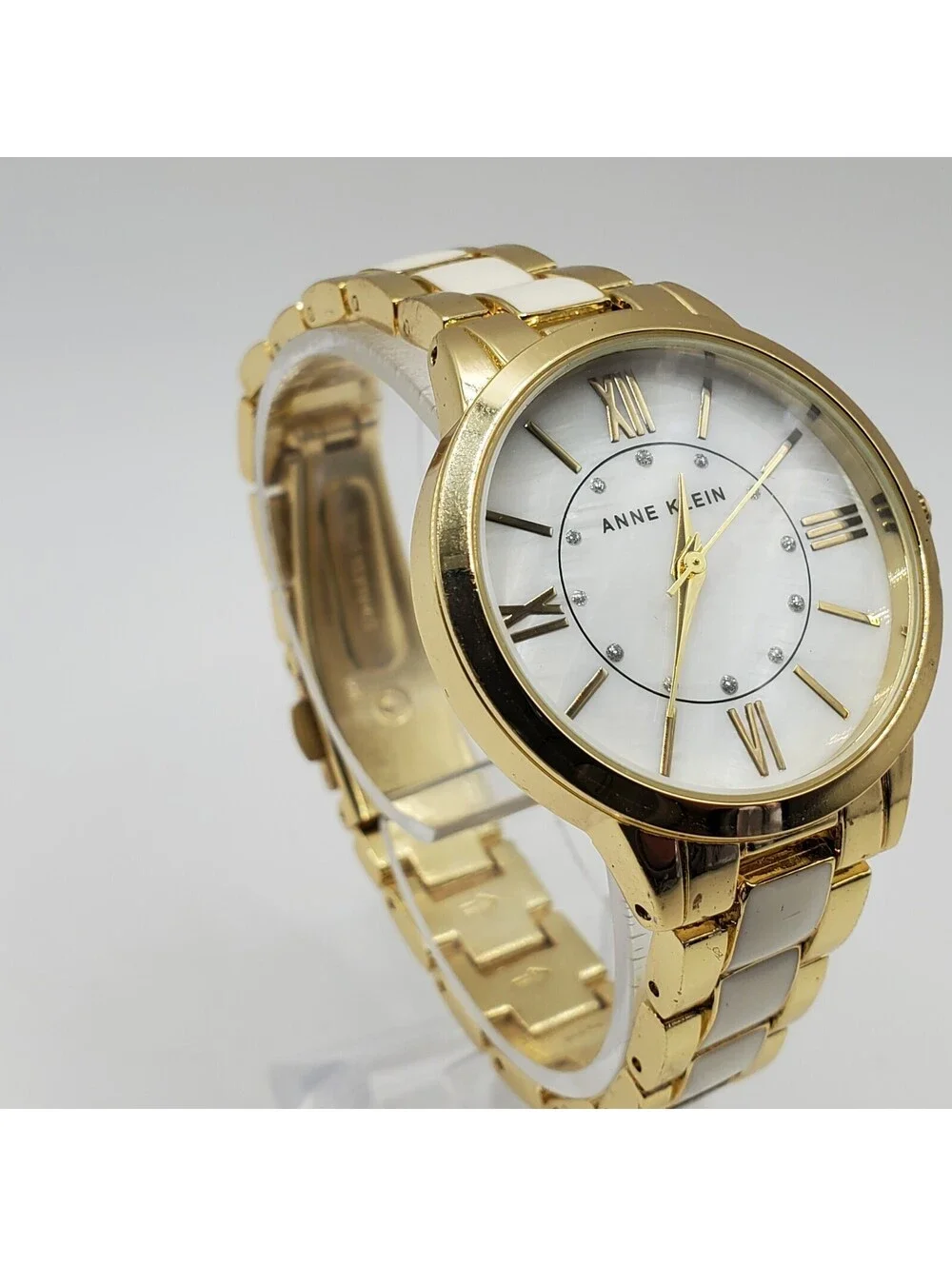 Anne Klein Watch Womens New Battery Gold Tone 32mm